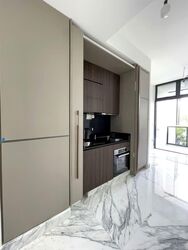Van Holland (D10), Condominium #595747391